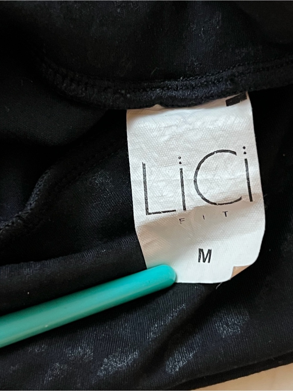 V-Neck Black Low-Impact Sports Bra - Picture 11 of 12